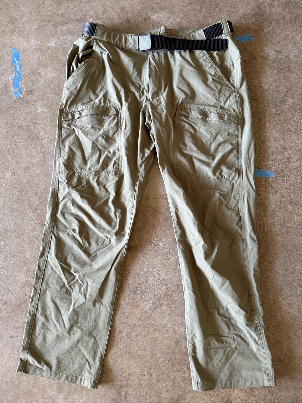 Free Soldier Lightweight Men's Cargo Pants in Olive